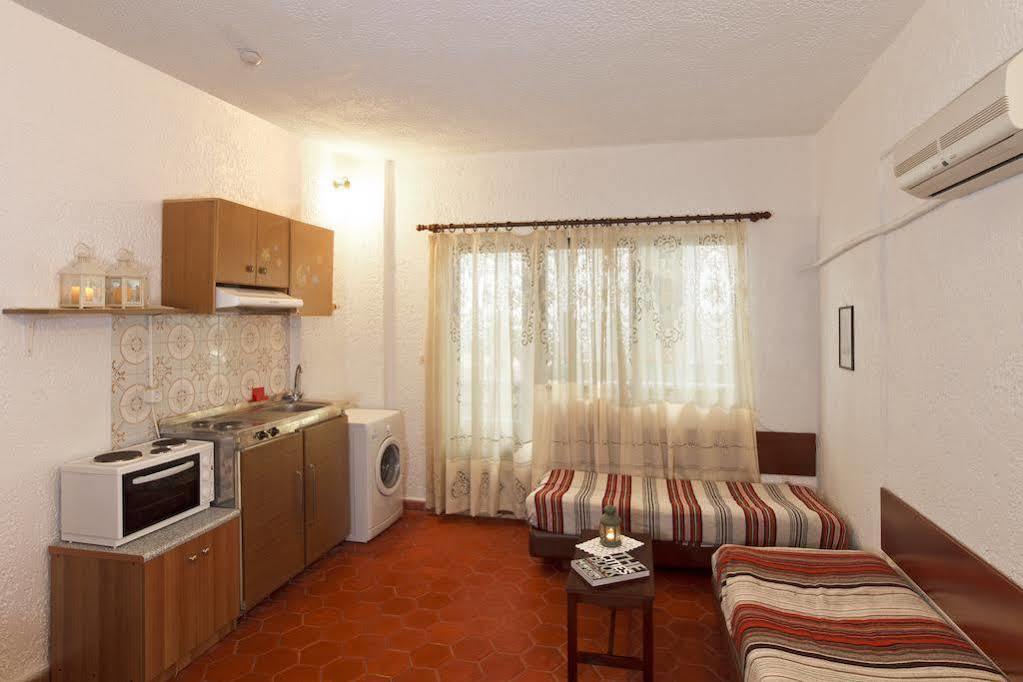Emmanuel Apartments Rhodes City Eksteriør bilde